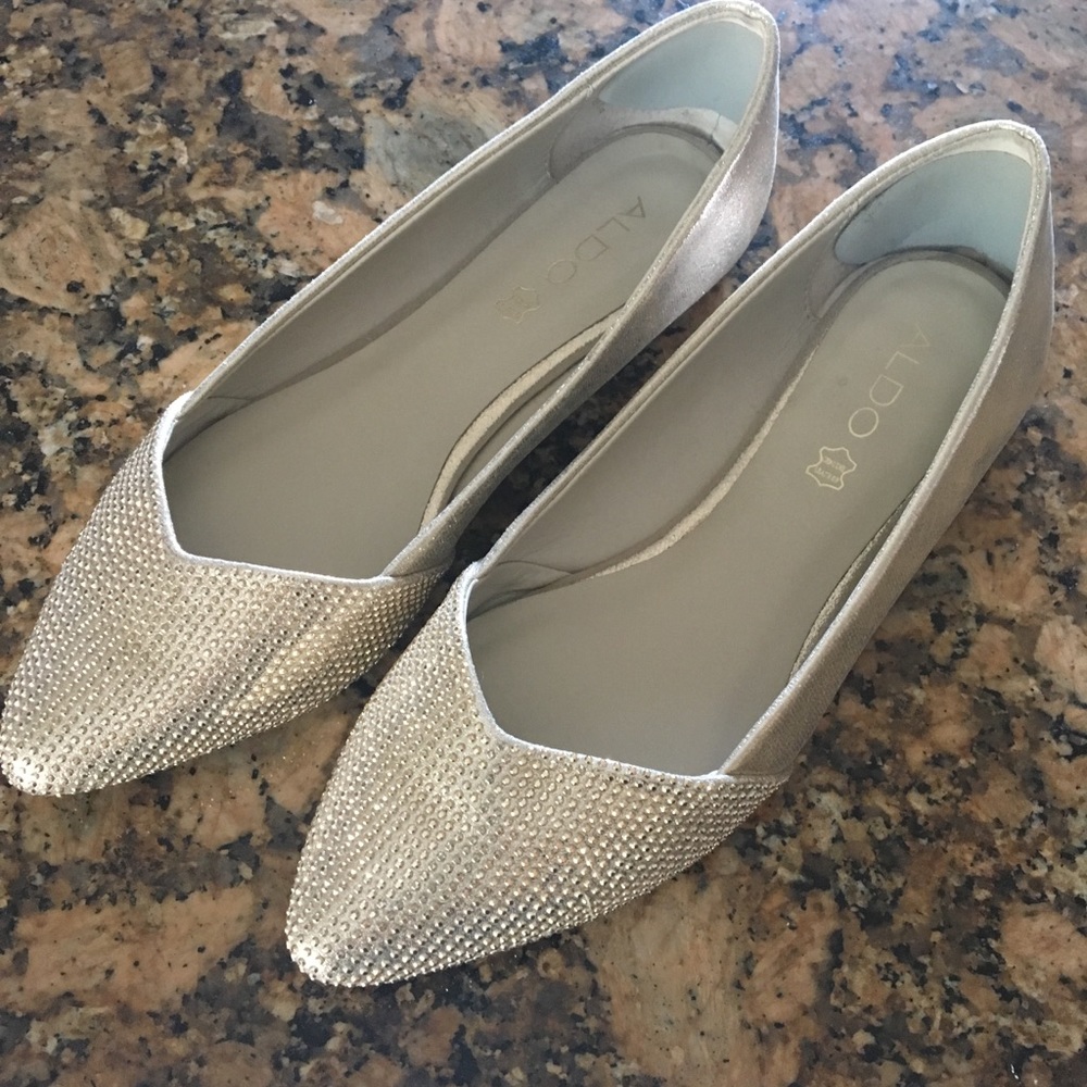 Aldo gold flats